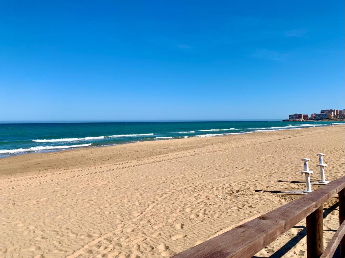 Your Holidays In La Mata 托雷维耶哈 外观 照片