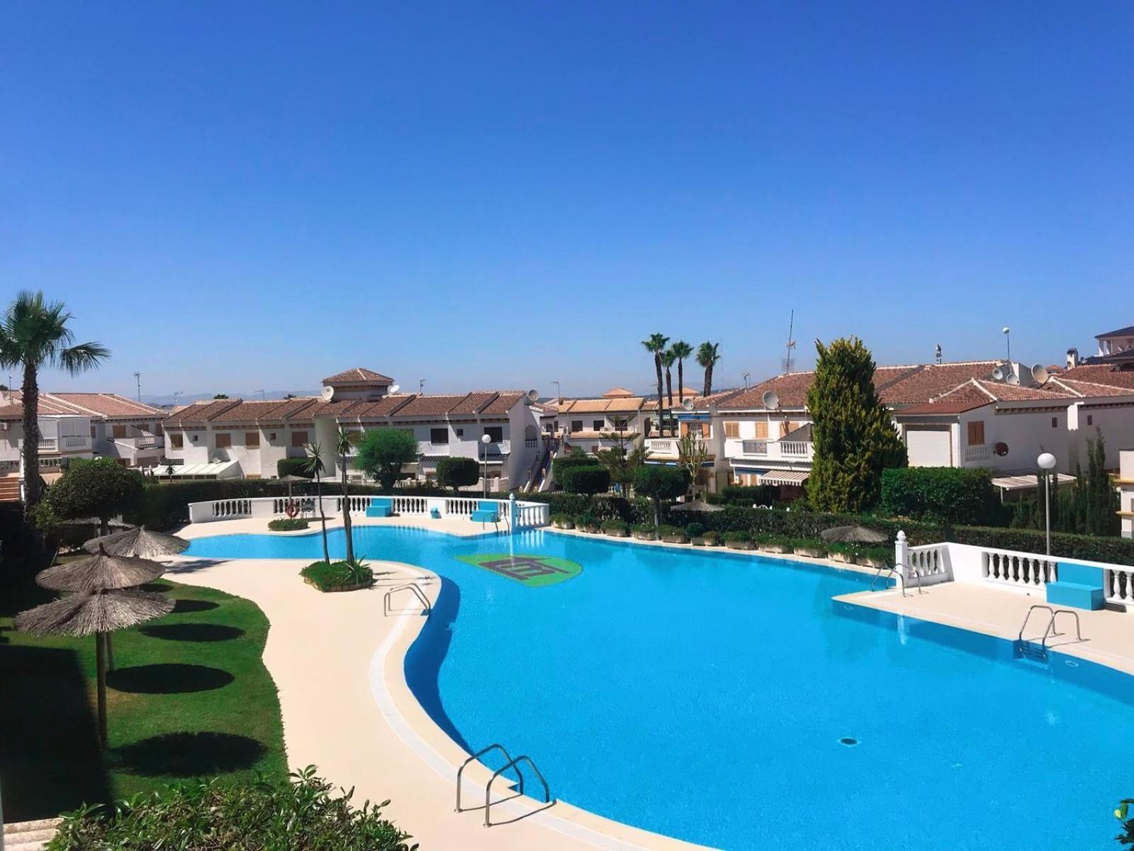 Your Holidays In La Mata 托雷维耶哈 外观 照片